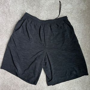 Lululemon Pace Breaker linerless 9" men's short